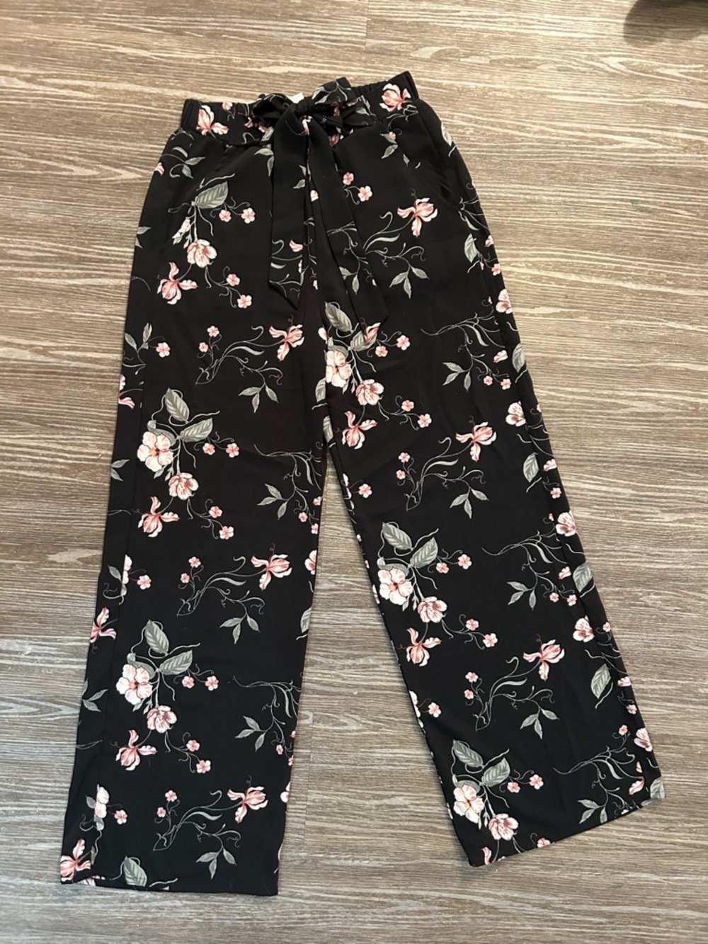 Streetwear Society Black Floral Wide-Leg Pants